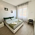 Apartament Lorena's *